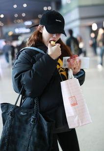 行走的吃瓜girl,揭秘娱乐圈幕后故事