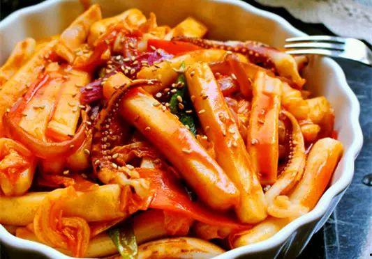 刘大瓜吃鱿鱼,一场味蕾与视觉的盛宴