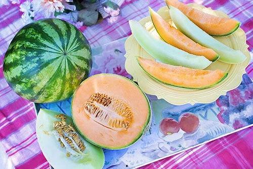 梦见老婆给瓜吃